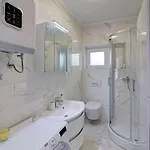 Nada * Banići
