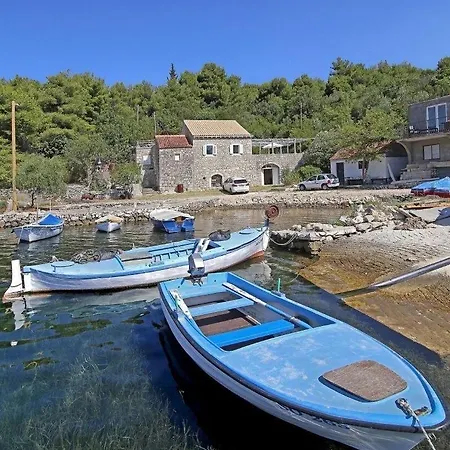 Nada * Banići